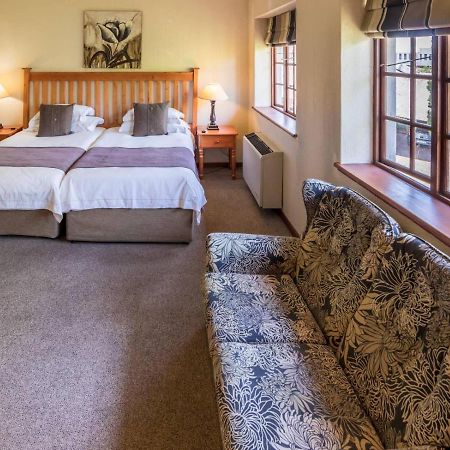 Constantia Hotel And Conference Centre Midrand Buitenkant foto
