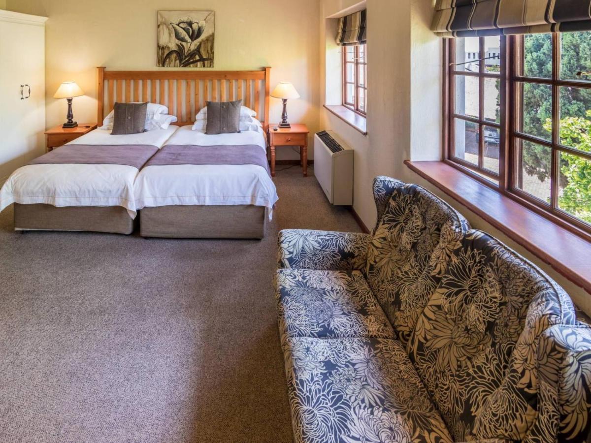 Constantia Hotel And Conference Centre Midrand Buitenkant foto