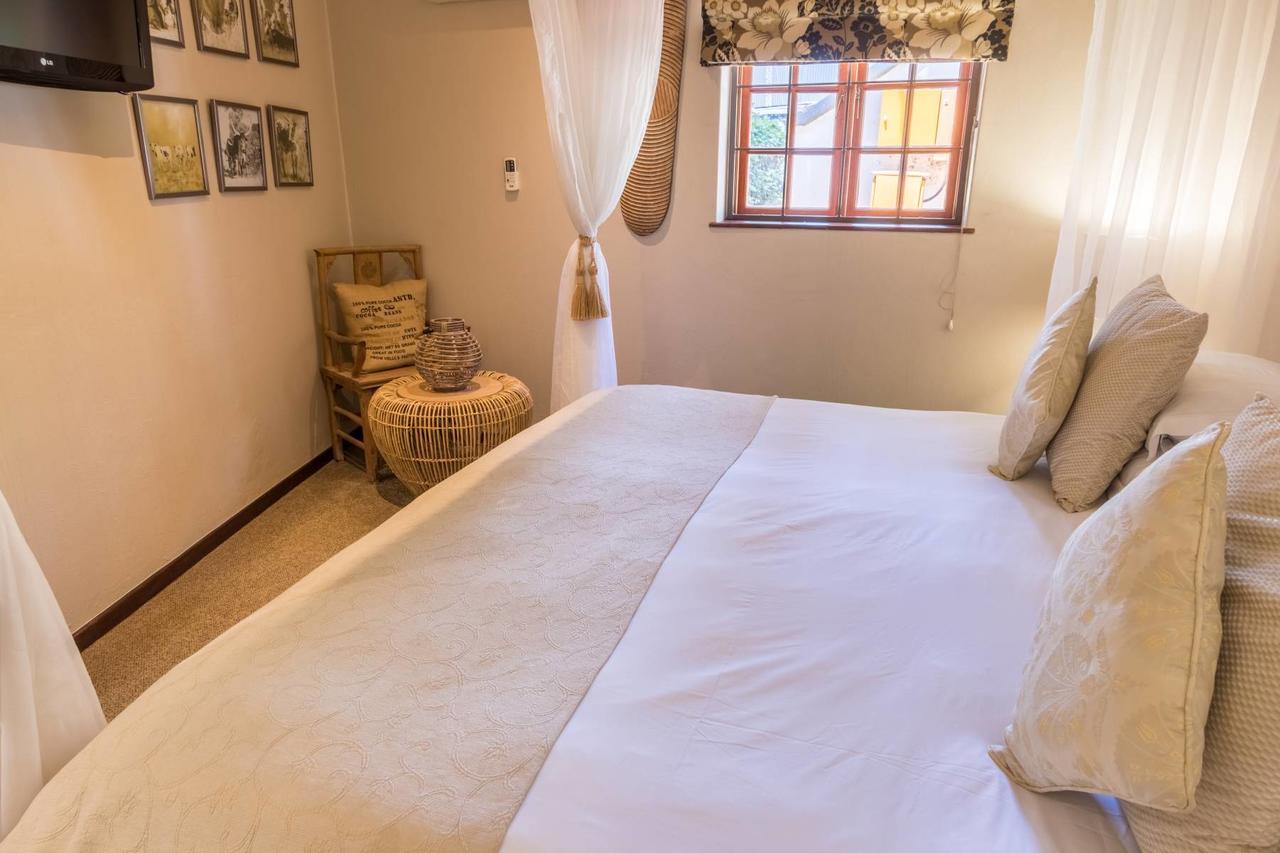 Constantia Hotel And Conference Centre Midrand Buitenkant foto