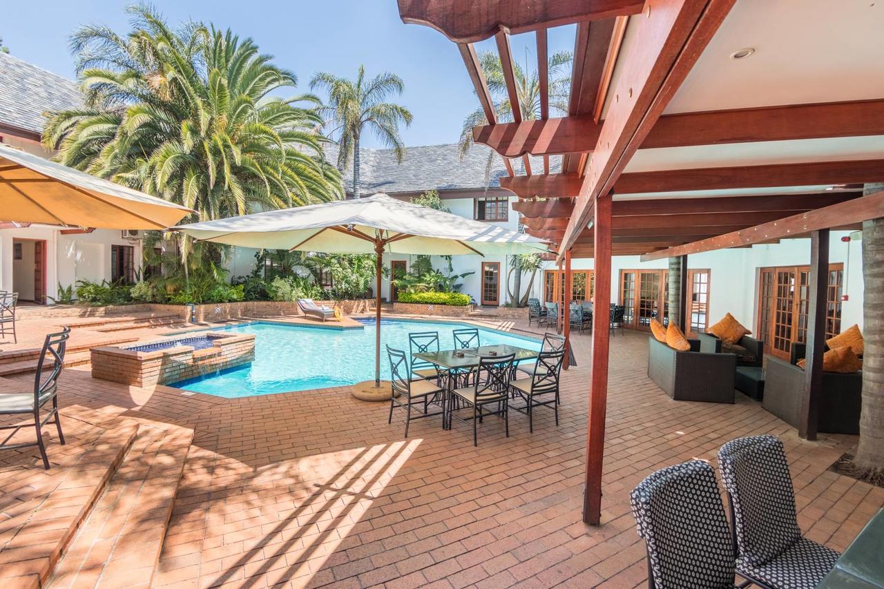 Constantia Hotel And Conference Centre Midrand Buitenkant foto